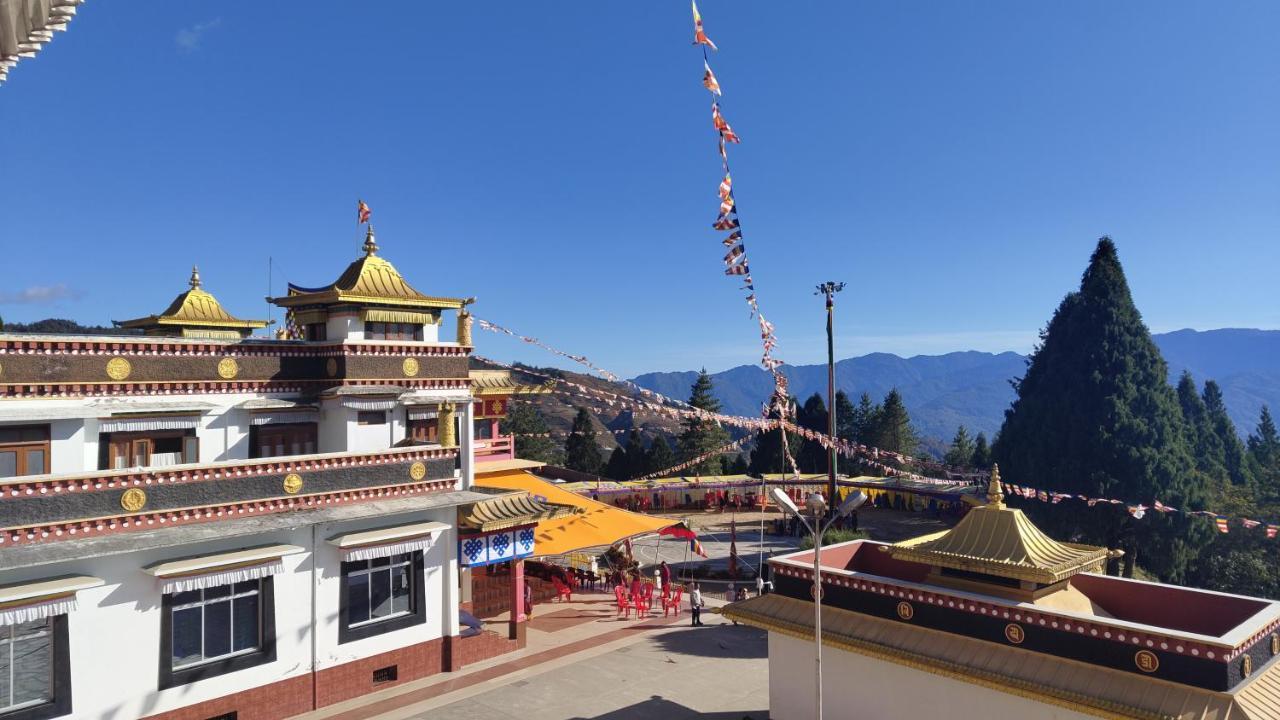 Tenzo Homestay Bomdila Esterno foto